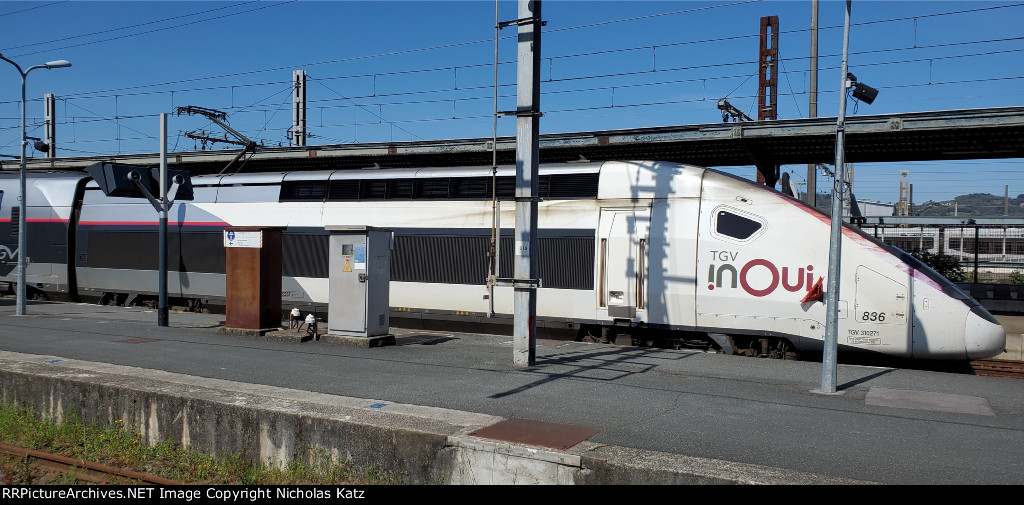 SNCF TGV INOUI 836